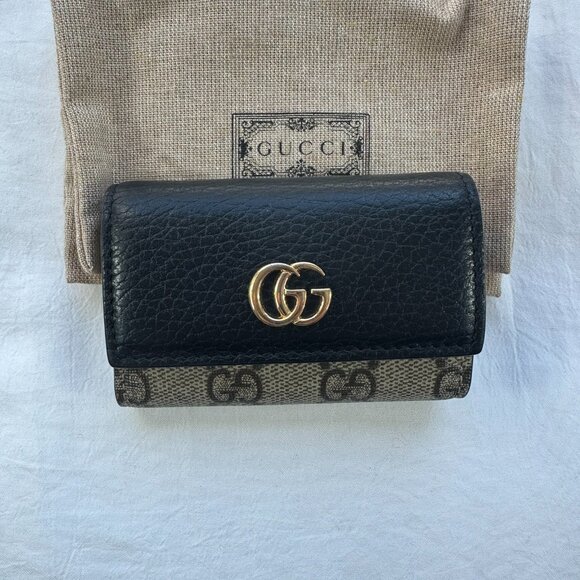 Gucci Marmont 6 Key Holder - Picture 8 of 9